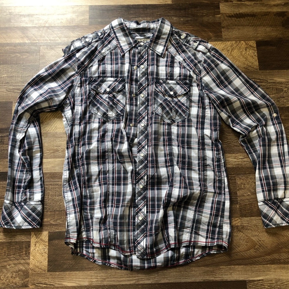 Men’s Buckle button up flannel shirt size M